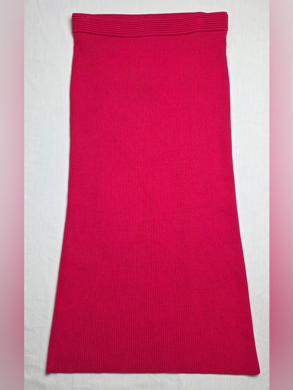 Michael Kors Women’s Ribbed Pencil Skirt in Fuchsia Size S